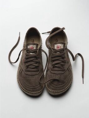 Taupe Women’s Sneakers - Casual Comfort